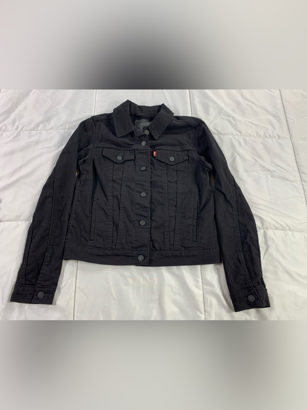 Pre loved LEVI STRAUSS denim jacket womens size M